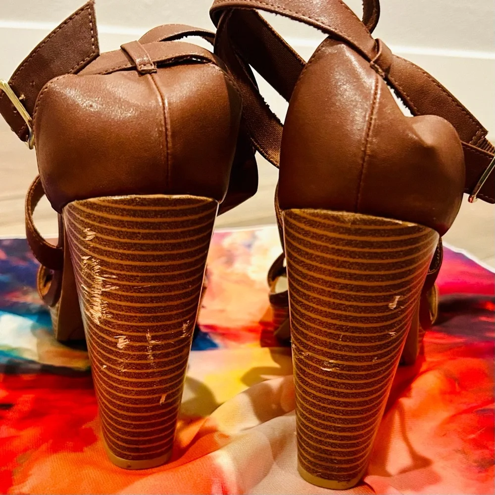 Brash Platform Sandals